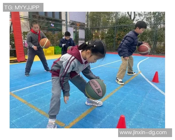 对话陈娜:回顾她的篮球生涯与成长历程的精彩瞬间 对话陈娜:回顾她的篮球生涯与成长历程的精彩瞬间