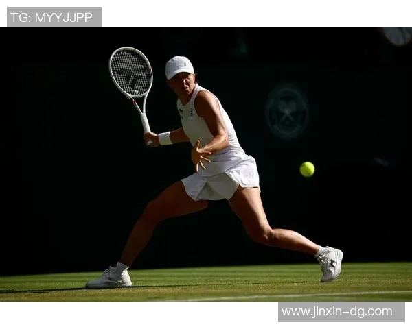 西安网球队在世界锦标赛中的灵活性与战术应变能力深度解析 西安网球队在世界锦标赛中的灵活性与战术应变能力深度解析