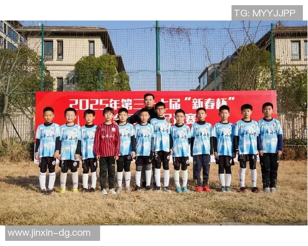 武汉足球队荣登足球团队协作排行榜第十名展现团队精神与实力 武汉足球队荣登足球团队协作排行榜第十名展现团队精神与实力